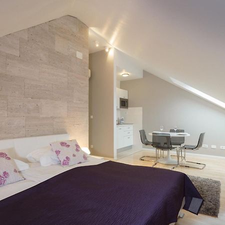 Laura Lux Suites Сплит Экстерьер фото